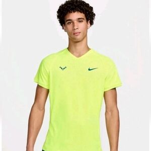 Nike Rafa Nadal Dri-FIT ADV Short-Sleeve Tennis Top Volt
